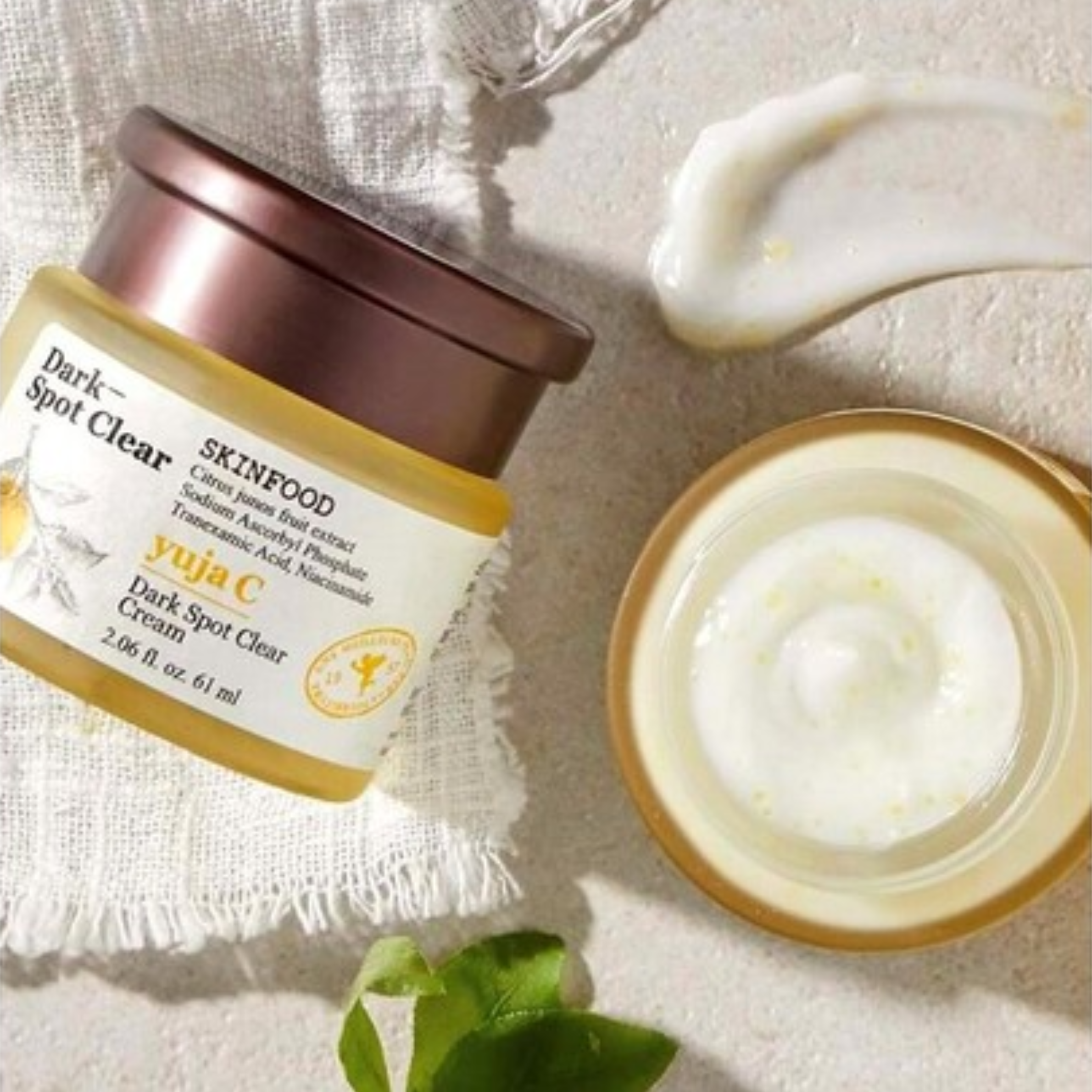 Korean Kosmetik SKINFOOD Yuja C Dark Spot Clear Cream 61 ml mit EAN 880221272911 K-Beauty