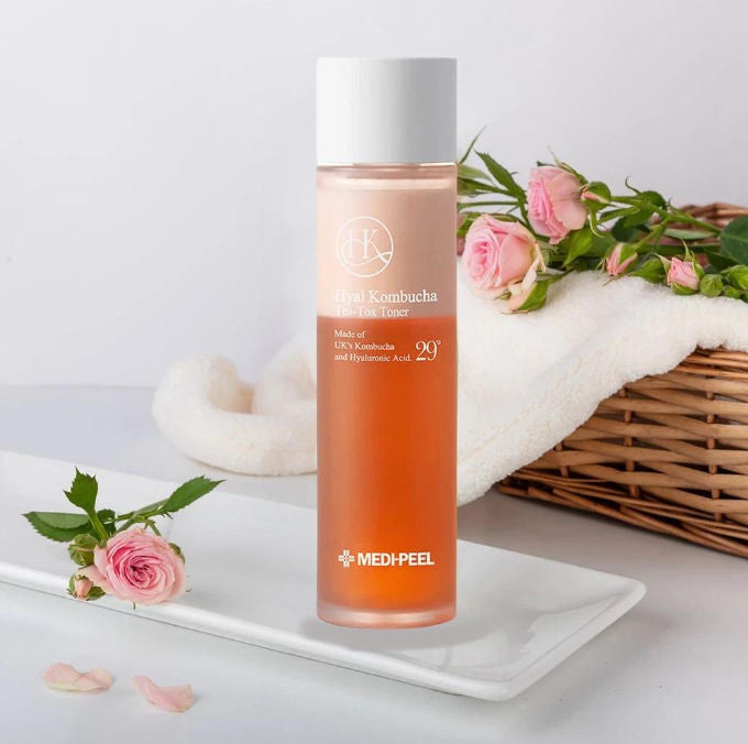 Korean Skincare MEDIPEEL Hyal Kombucha Tea-Tox Toner 150 ml mit EAN 8809409342474 K-Beauty