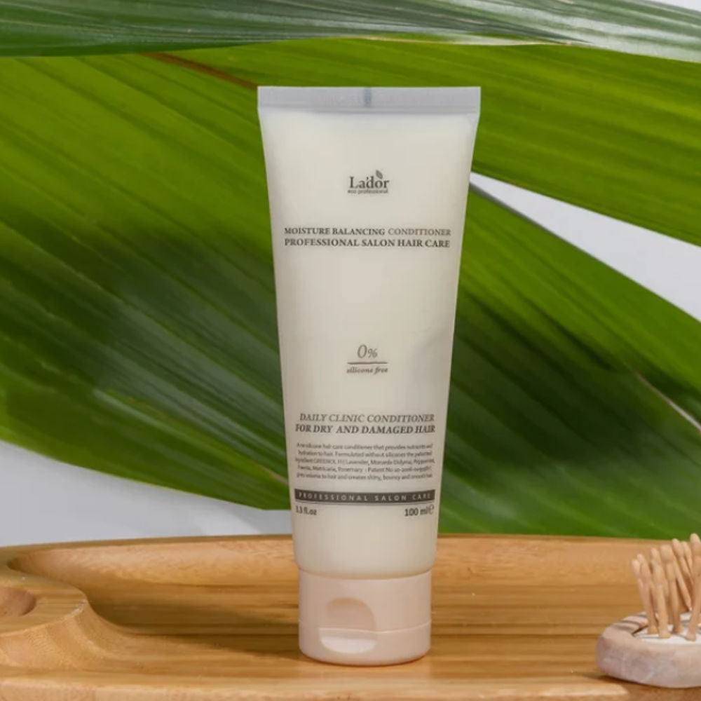 Koreanische Kosmetik Lador Moisture Balancing Conditioner mit 100 ml mit EAN 8809500817598